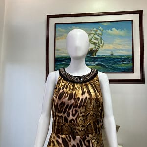 BLUSA ANIMAL PRINT CON PERLAS MSK TALLA S