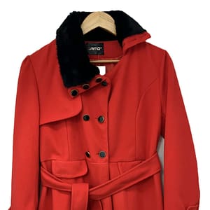 CHAQUETA WIND TALLA M AFELPADO CUELLO