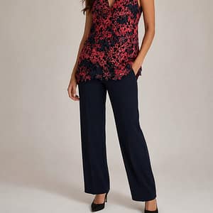 BLUSA VINCE CAMUTO ROJA CON NEGRO TALLA 8