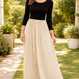 VESTIDO VC TALLA M BLUSA NEGRA Y FALDA BLANCA CON ADORNOS DORADOS