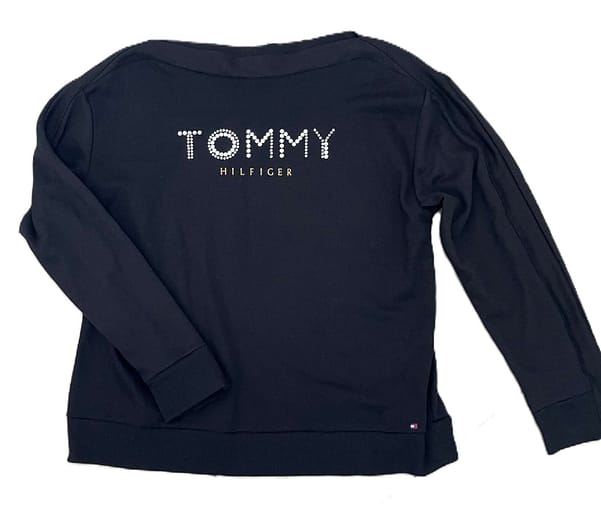 BUZO TOMMY TALLA L NEGRO