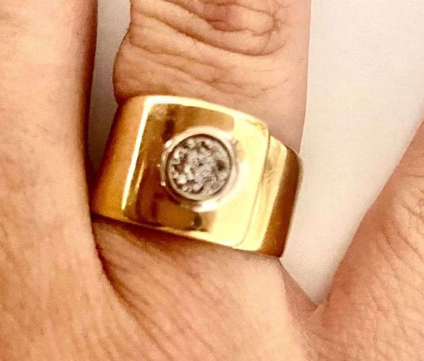 ANILLO DE ORO DE 18KL CON BRILLANTES